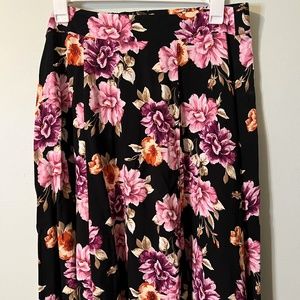 Torrid Floral Print Elastic Stretch Waist Midi Skirt